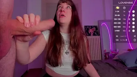 alicekaneky webcam model stream image