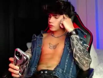 lylebennett_ webcam model stream image