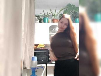 Leona13291 webcam model stream image