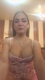 AsianDomAthena webcam model stream image