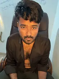 MeekBatgirl webcam model stream image