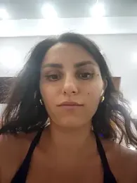 Izabella_Bella webcam stripchat model stream image