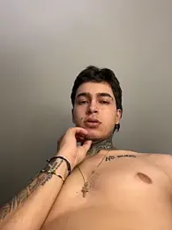 samm4044 webcam model stream image