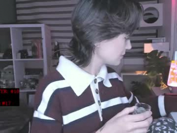 lonelly_lolly98 webcam model stream image