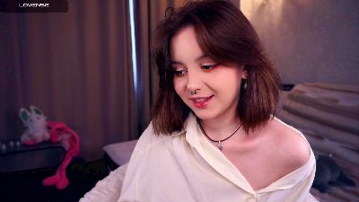 AlodieCoey webcam model stream image