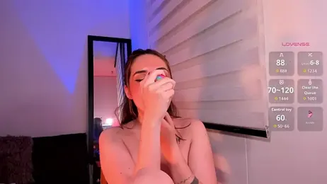 SarahCastillo_ webcam model stream image