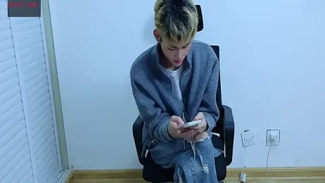 sexyboy-lele webcam stripchat model stream image