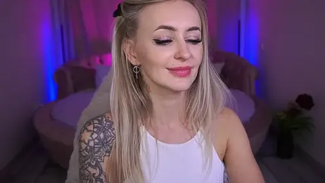 GraceCandy webcam model stream image
