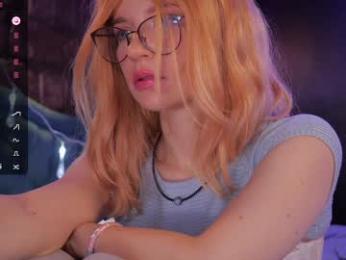 illegaldream webcam chaturbate model stream image