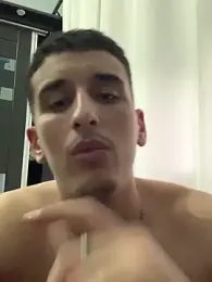 maa_dhk4 webcam model stream image