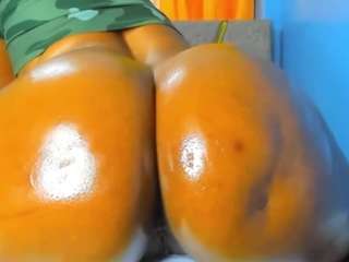 keamow99 webcam model stream image