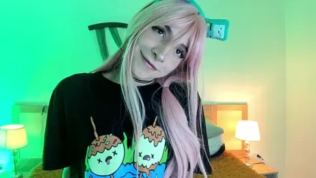 Damiian20_ webcam model stream image