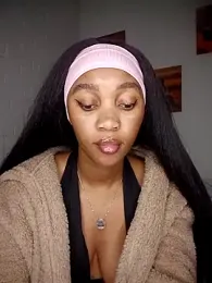 Hannah_107 webcam model stream image