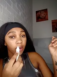 Hannah_107 webcam model stream image