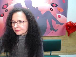 Miroslava Happi webcam model stream image