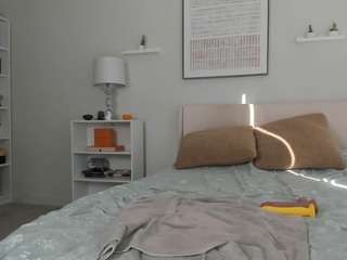 surecakes webcam camsoda model stream image