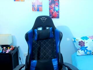 Andrew Price webcam model stream image