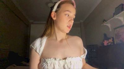 LetitiaDeeks webcam model stream image