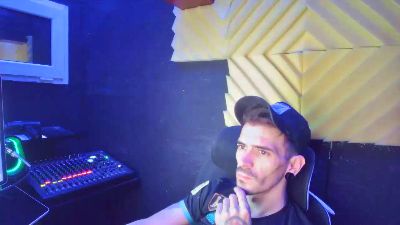 manutattoo webcam model stream image