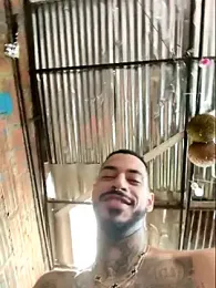 VinzenzRizzo webcam model stream image