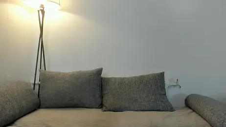 AvenGlow webcam stripchat model stream image