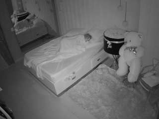 voyeurcam-casa-salsa-bedroom-2 webcam model stream image