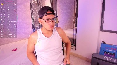 TheoHart webcam model stream image