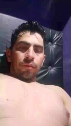 adrian2335 webcam model stream image
