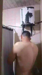 adrian2335 webcam model stream image
