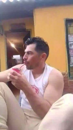 adrian2335 webcam model stream image