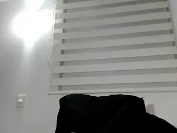 foxy-porn1 webcam stripchat model stream image