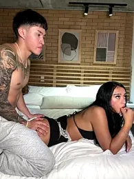 myc_hot webcam model stream image