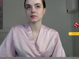 Hustle Babyy webcam model stream image