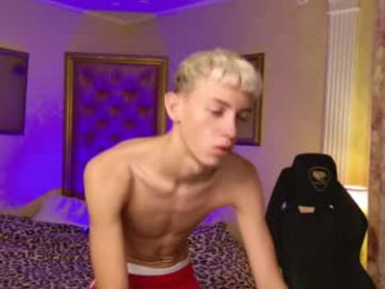 leonlure webcam model stream image
