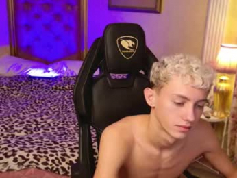 leonlure webcam model stream image