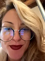 missdaisydiamond777 webcam model stream image