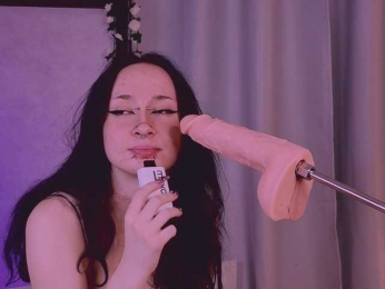 Juicy-Vikki webcam model stream image