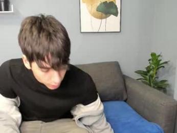 hotflirtyfella webcam model stream image