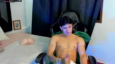 TonyPetrovjs webcam stripchat model stream image