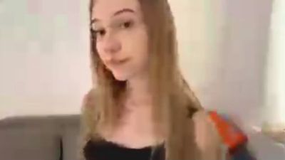 ReathaDavel webcam model stream image