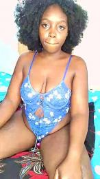 Cardi_thiccness webcam model stream image