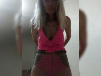 TPAX-B-KucKy webcam bongacams model stream image