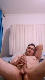 Peneduro198803 webcam model stream image