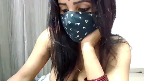 Queenhimanshi webcam model stream image