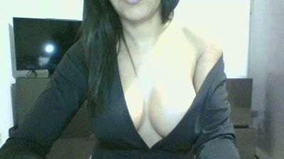 Saraaa96 webcam model stream image
