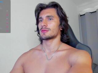 Axel Owen webcam model stream image