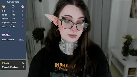 Dixi_Pixi_ webcam model stream image