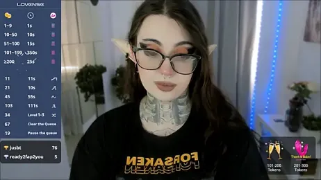 Dixi_Pixi_ webcam model stream image
