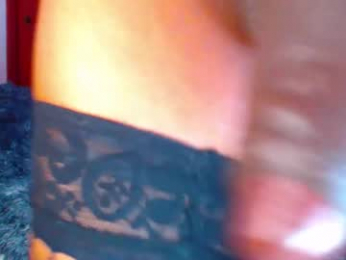 hottie_cristal webcam model stream image
