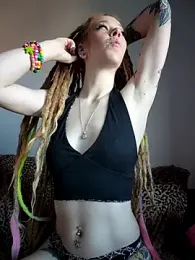LucidLucy webcam model stream image